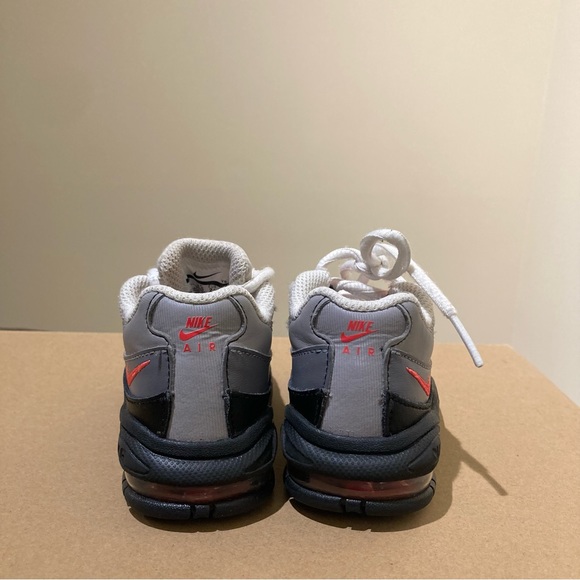 NIKE AIR MAX 95 5C - Picture 5 of 6